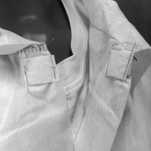 ▷ Bata de visita em TNT de polipropileno fecho frontal com velcro | Uniuso 2