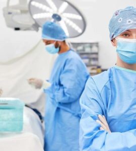 Tipos y tejidos más comunes en la ropa de quirófano