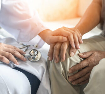 Material geriátrico para personal y usuarios