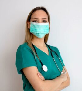 Cuidados de la ropa laboral sanitaria
